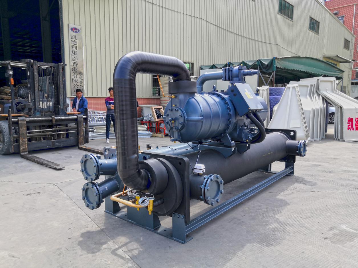 How to choose industrial chillers? How to match their own industrial chiller? Provide 5 points